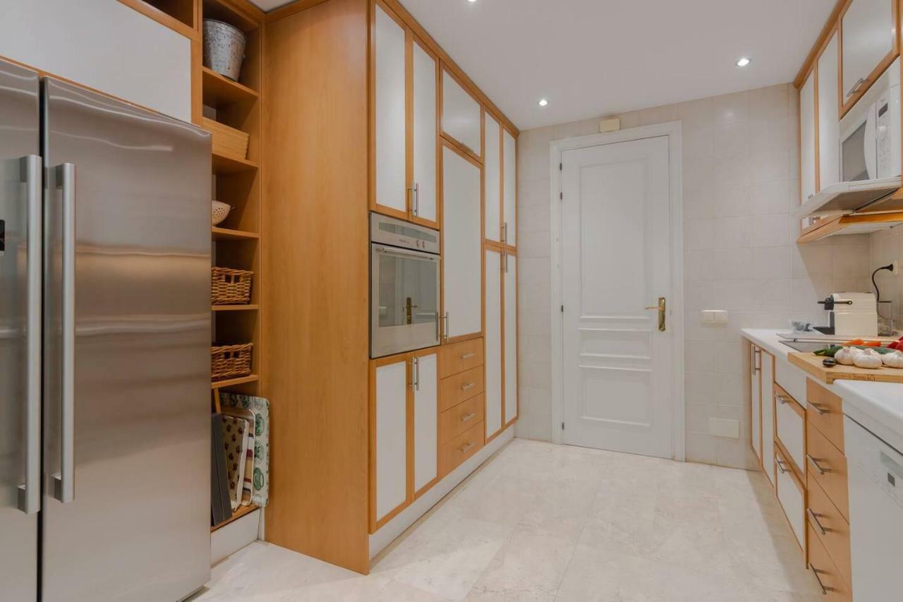 Superb Front Line Location With Heated Pool *